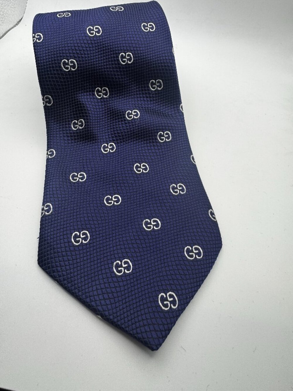 GUCCI Authentic Navy & Light Blue Monogram GG Silk Tie 3.25"